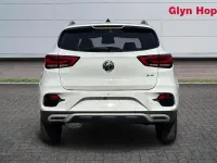 Used MG ZS Exclusive 106 HP (77 kW) 2024 SUV