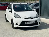 Used Toyota Aygo 68 HP (50 kW) 2013 White Hatchback