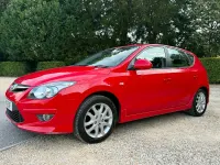 Used Hyundai i30 Comfort 124 HP (91 kW) 2010 Red Hatchback
