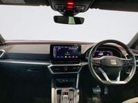 Used Seat Leon FR Sport 150 HP (110 kW) 2022 White Hatchback