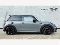 Usado Mini John Cooper Works Hatch 231 CV (169 kW) 2022 Gris Utilitario