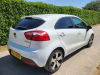 Used Kia Rio 109 HP (80 kW) 2014 White Hatchback