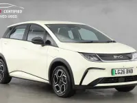 Nuevo BYD Dolphin Boost 130 kW (177 CV) 2026 Blanco Utilitario