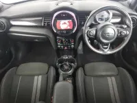 Used Mini Cooper S Hatch 192 HP (141 kW) 2019 Blue Hatchback