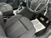Used Vauxhall Zafira Tourer SRi 170 HP (125 kW) 2015 Silver MPV