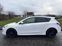 Used Mazda 3 105 HP (77 kW) 2013 White Hatchback