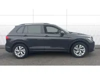Usado VW Tiguan Life 150 HP (110 kW) 2021 Cinzento SUV
