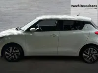 Used Suzuki Swift SZ5 83 HP (61 kW) 2022 White Hatchback