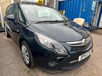 Used Vauxhall Zafira 170 HP (125 kW) 2014 Green MPV