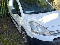 Used Citroën Berlingo 75 HP (55 kW) 2014 White MPV