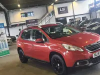 Used Peugeot 2008 Active 68 HP (50 kW) 2015 Red SUV