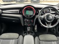 Used Mini Cooper S Hatch 192 HP (141 kW) 2019 Blue Hatchback