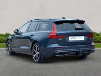 Used Volvo V60 Ultra 194 HP (142 kW) 2025 Blue Estate