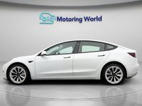 Used Tesla Model 3 Standard Range Plus 222 kW (302 HP) 2021 White Sedan