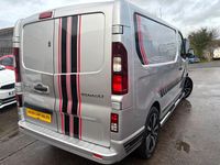 Used Renault Trafic 2017 Silver MPV