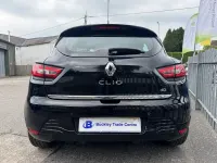 Used Renault Clio IV Dynamique 90 HP (66 kW) 2015 Black Hatchback