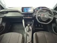 Used Peugeot 2008 Active+ 101 HP (74 kW) 2022 Blue SUV