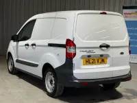 Used Ford Transit Courier S 100 HP (73 kW) 2021 White Van