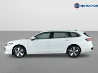 Used VW Passat Life 204 HP (150 kW) 2025 White Estate