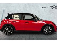 Używany Mini Cooper Sport 204 KM (150 kW) 2024 Czerwony Hatchback