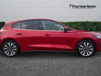 Usado Ford Focus Titanium X 155 HP (114 kW) 2023 Vermelho Citadino