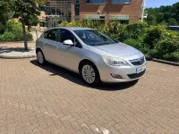 Used Vauxhall Astra Excite 115 HP (84 kW) 2012 Silver Hatchback