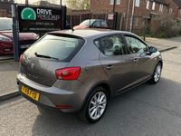 Begagnad Seat Ibiza 2015 Grå Halvkombi