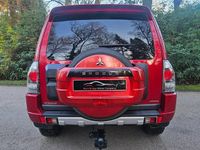 Used Mitsubishi Shogun Warrior 197 HP (144 kW) 2010 Red SUV