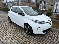 Used Renault Zoe Dynamique 64 kW (88 HP) 2019 White Hatchback