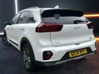 Used Kia Niro 141 HP (103 kW) 2022 White SUV