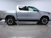 used Toyota HiLux Invincible D/Cab Pick Up 2.8 D-4D Auto