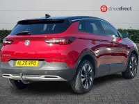 Used Vauxhall Grandland X SRi 130 HP (95 kW) 2020 Red SUV