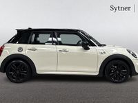 Used Mini Cooper S Hatch 189 HP (139 kW) 2019 White Hatchback