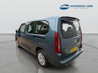 Used Vauxhall Combo Design Edition 100 kW (136 HP) 2024 Blue MPV