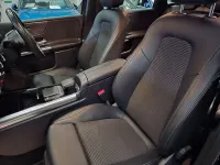 Begagnad Mercedes B200 2021 Blå Minibuss