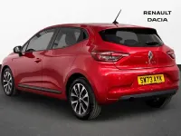 Used Renault Clio Evolution 90 HP (66 kW) 2023 Flame red  Hatchback