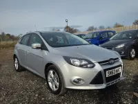 Used Ford Focus Zetec 125 HP (91 kW) 2013 Silver Hatchback