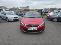 Gebraucht Peugeot 308 GT-line 120 PS (88 kW) 2015 Rot Kleinwagen