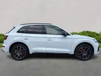 Begagnad Audi Q5 Advanced 265 HK (194 kW) 2022 Vit SUV