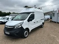 Used Vauxhall Vivaro S 2019 White MPV