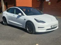 Used Tesla Model 3 Long Range AWD 77 kW (106 HP) 2019 White Sedan