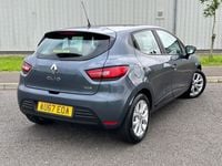 Usado Renault Clio V Play 2023 Cinzento