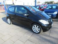 Begagnad Mercedes A150 Classic 95 HK (69 kW) 2008 Svart Halvkombi
