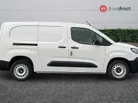 New Vauxhall Combo S 100 HP (73 kW) 2025 White MPV