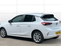 Used Vauxhall Corsa Design Edition 101 HP (74 kW) 2023 White Hatchback