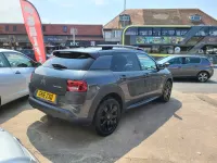 Used Citroën C4 Cactus Flair 100 HP (73 kW) 2016 Grey Hatchback