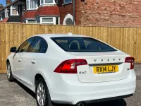 Usado Volvo S60 Business Edition 115 HP (84 kW) 2014 Branco Sedan