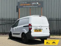 Used Ford Transit Courier Trend 75 HP (55 kW) 2018 White Van