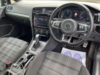 Used VW Golf VII GTE 204 HP (150 kW) 2017 Black Hatchback