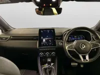 Używany Renault Clio V Engineered 145 KM (106 kW) 2023 Biały Hatchback
